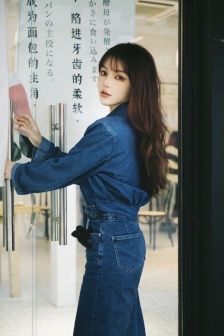 女性无裆连体内衣